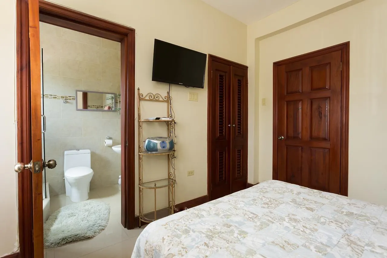 New Kingston Guest Apartment At Inglaterra I Jamaica
