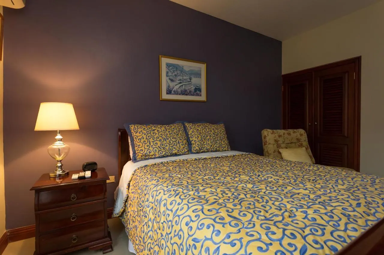New Kingston Guest Apartment At Inglaterra I