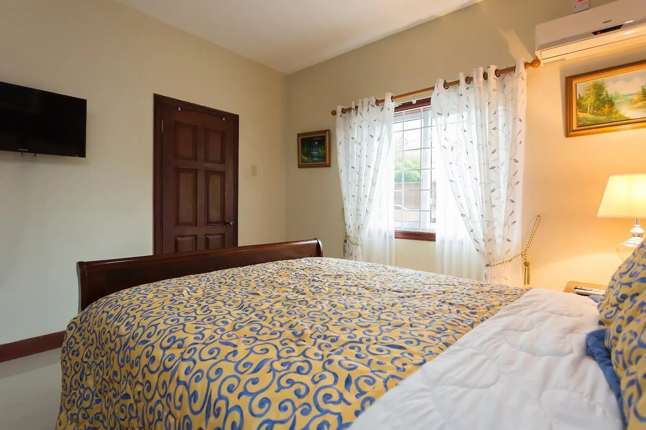 New Kingston Guest Apartment At Inglaterra I